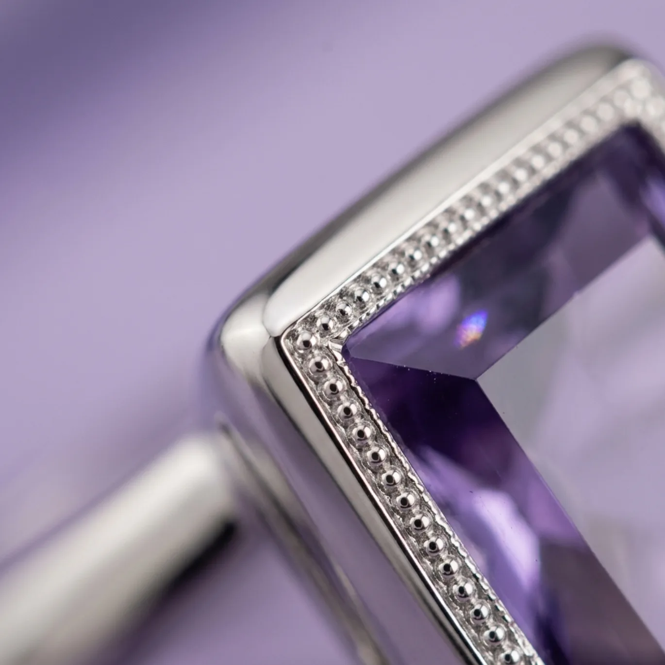 Facet Milgrain Edge — Ring
