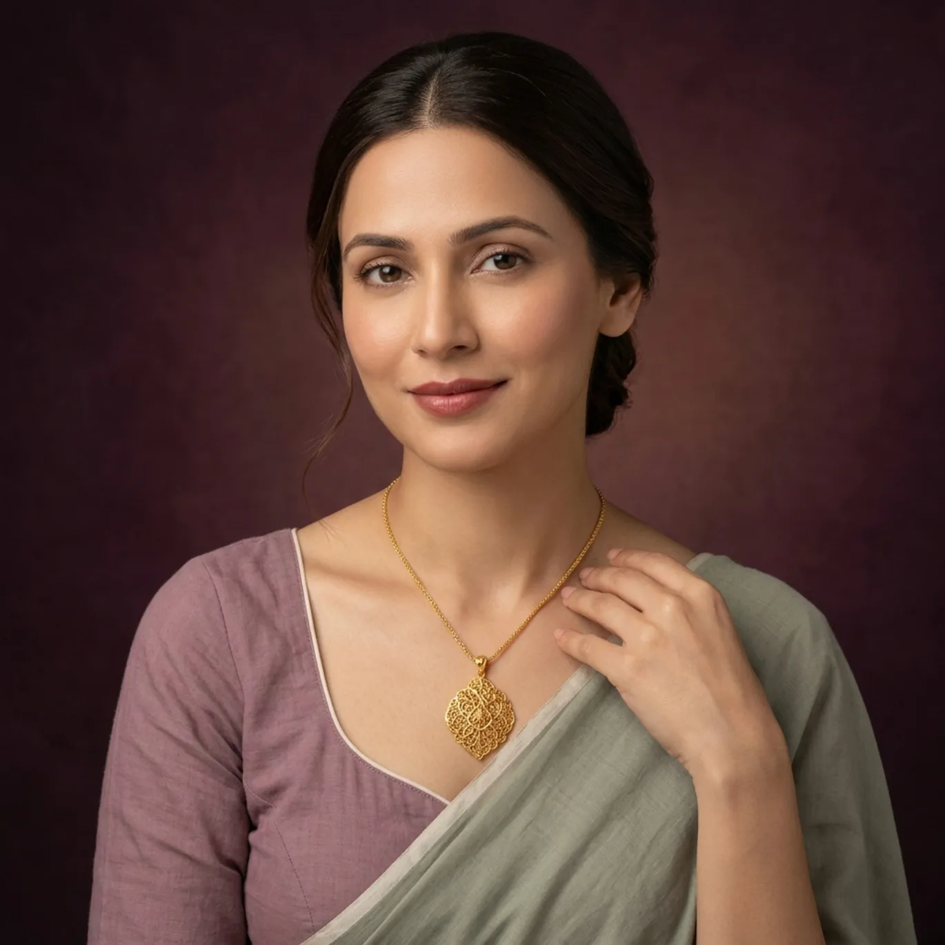 Neckline Portrait — Necklace Neckline Portrait — Necklace