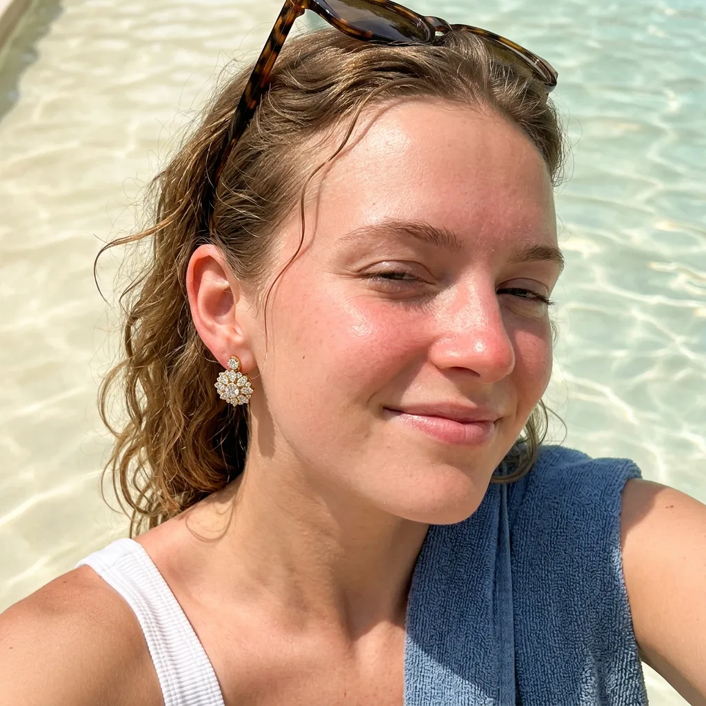 Sun Selfie — Earring Stud